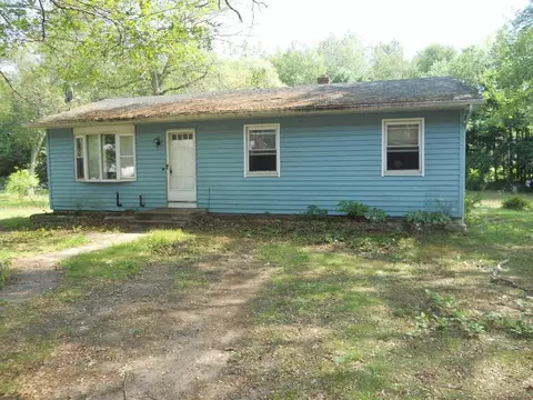 8 Hanson Rd, Plainfield, CT 06374 photo 1