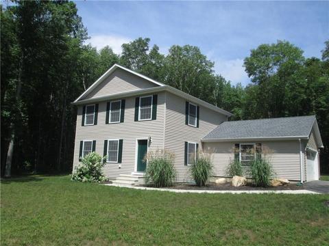 12 Reuven Dr, Ledyard, CT 06339 photo 1