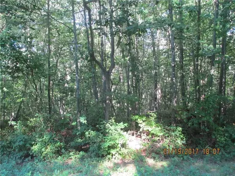 18 Fairway Dr, Ledyard, CT 06339 photo 1