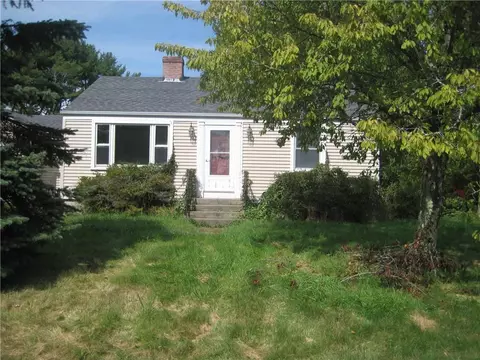 4 Lamberts Ln, Stonington, CT 06378 photo 1