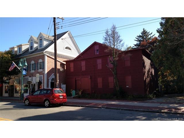 956 Main St, Willimantic, CT 06226 photo 1