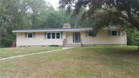 200 Iron St, Ledyard, CT 06339 photo 1