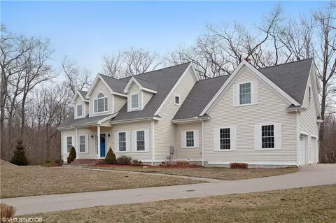 10 Old Stone Way, Niantic, CT 06357 photo 1