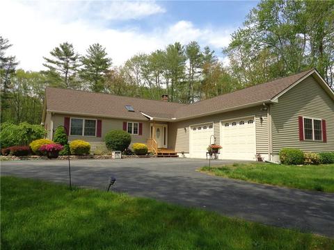 1252 Hartford Pike, Killingly, CT 06243 photo 1