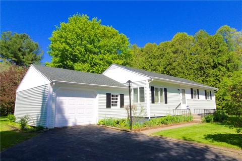 9 River Rd, Preston, CT 06365 photo 1