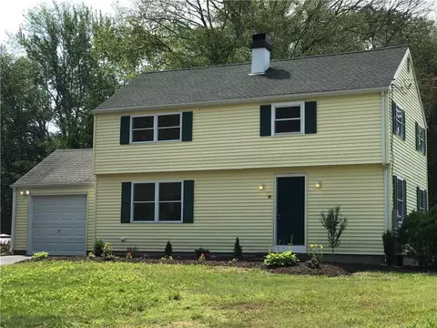 80 Meeting House Ln, Ledyard, CT 06339 photo 1