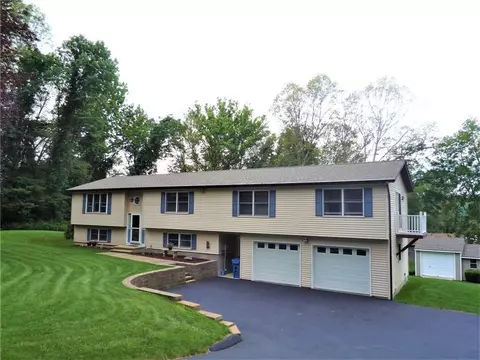 34 Bunny Rd, Preston, CT 06365 photo 1