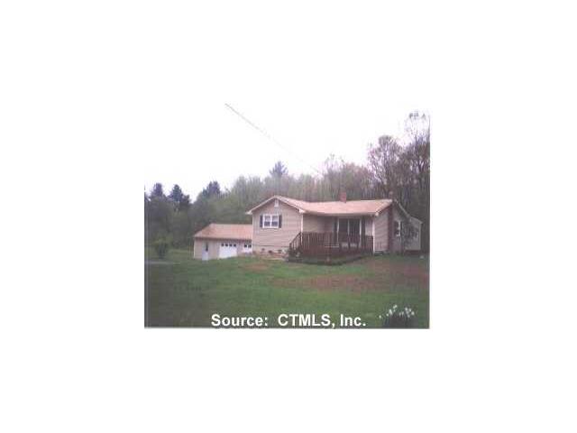 269 Day St, Brooklyn, CT 06234 photo 1