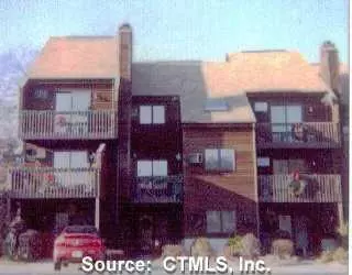 Undisclosed, Niantic, CT 06357 photo 1