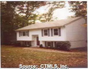 Undisclosed, Preston, CT 06365 photo 1