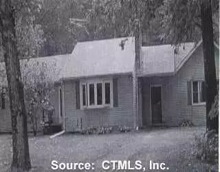 Undisclosed, Thompson, CT 06277 photo 1