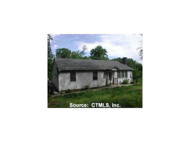 221 Slater Hill Rd, Killingly, CT 06243 photo 1