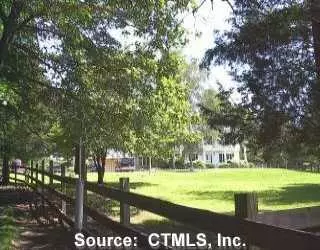 Undisclosed, Killingly, CT 06239 photo 1