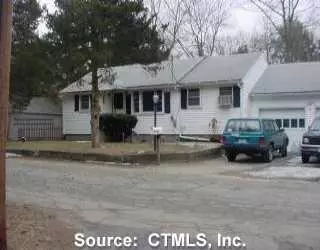 Undisclosed, Preston, CT 06365 photo 1