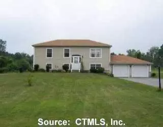 Undisclosed, Thompson, CT 06277 photo 1