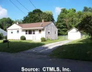 Undisclosed, Preston, CT 06365 photo 1