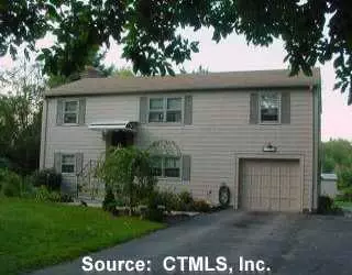 Undisclosed, Dudley, MA 01571 photo 1
