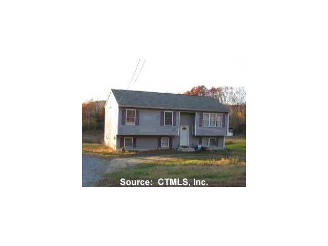 33 Adams Dr, Plainfield, CT 06374 photo 1