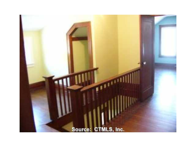 97 Mountain St, Willimantic, CT 06226 photo 1