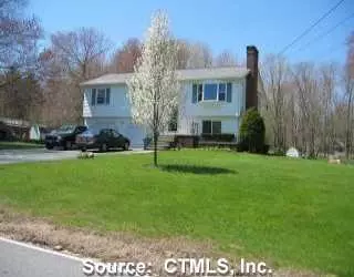 Undisclosed, Thompson, CT 06277 photo 1