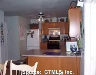 Undisclosed, Niantic, CT 06357 photo 1
