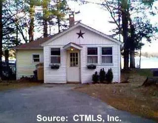 Undisclosed, Killingly, CT 06241 photo 1