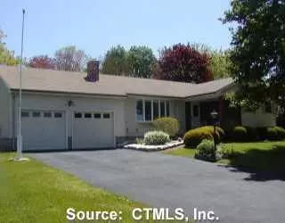 Undisclosed, Groton, CT 06340 photo 1