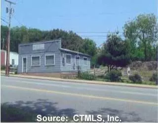 Undisclosed, Groton, CT 06340 photo 1