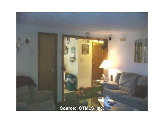 19 First St Ext, Plainfield, CT 06387 photo 1