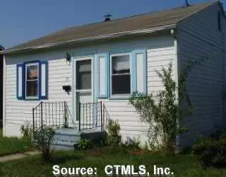 Undisclosed, Groton, CT 06340 photo 1