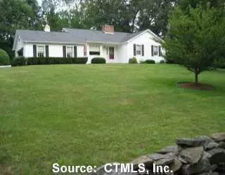 Undisclosed, Thompson, CT 06277 photo 1