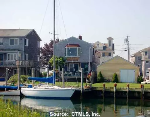 Undisclosed, Groton, CT 06340 photo 1