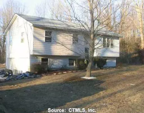 Undisclosed, Killingly, CT 06239 photo 1