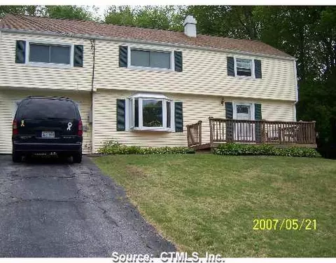 12 Muster Ln, Ledyard, CT 06339 photo 1