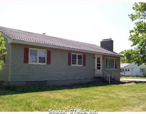 Undisclosed, Thompson, CT 06277 photo 1