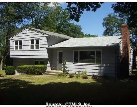 Undisclosed, Niantic, CT 06357 photo 1