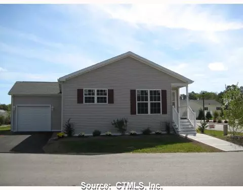 4 Boulder Way, Ledyard, CT 06339 photo 1