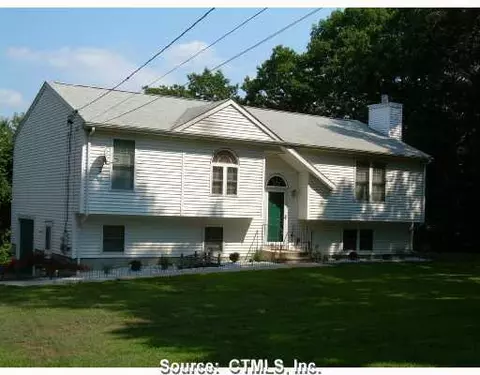 Undisclosed, Norwich, CT 06360 photo 1