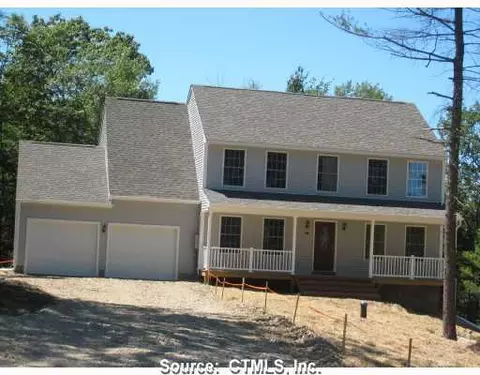 66 Pine Knolls Dr, Killingly, CT 06241 photo 1