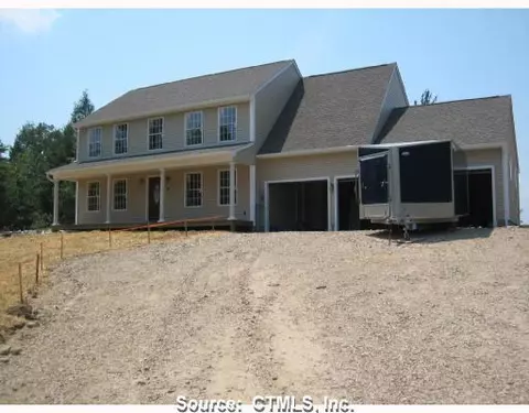 81 Pine Knolls Dr, Killingly, CT 06241 photo 1