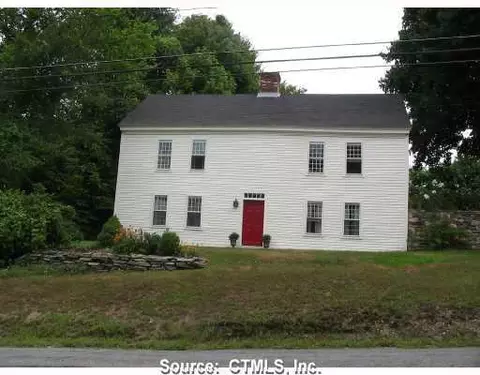 Undisclosed, Thompson, CT 06277 photo 1