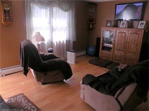 481 Main St, Sterling, CT 06377 photo 1