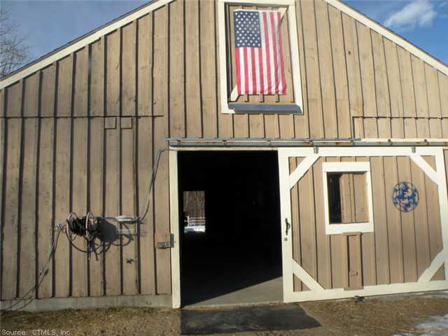 281 Parish Hill Rd, Chaplin, CT 06235 photo 1