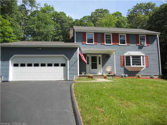 9 Linden Ln, Ledyard, CT 06339 photo 1
