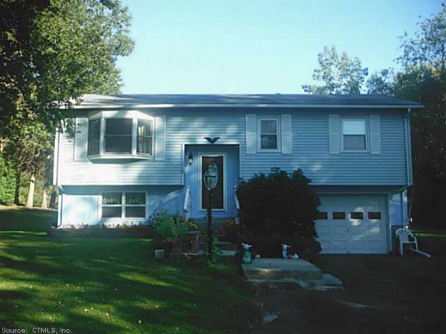 3 Thompson Rd, North Franklin, CT 06254 photo 1