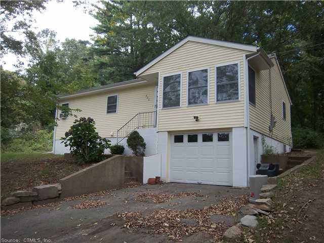 220 Haley Rd, Ledyard, CT 06339 photo 1