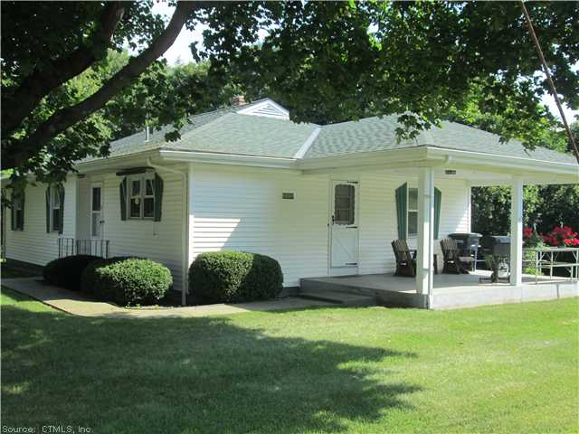 4 Pleasant View Dr, Brooklyn, CT 06234 photo 1