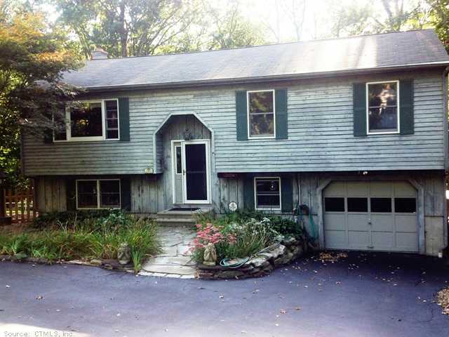24 Willow Ln, Ledyard, CT 06339 photo 1