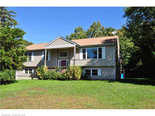 58 Middle Rd, Preston, CT 06365 photo 1
