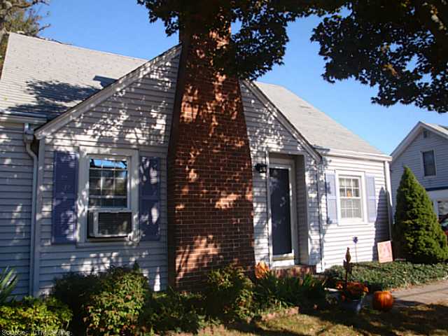 47 Riverview Ave, Groton, CT 06340 photo 1